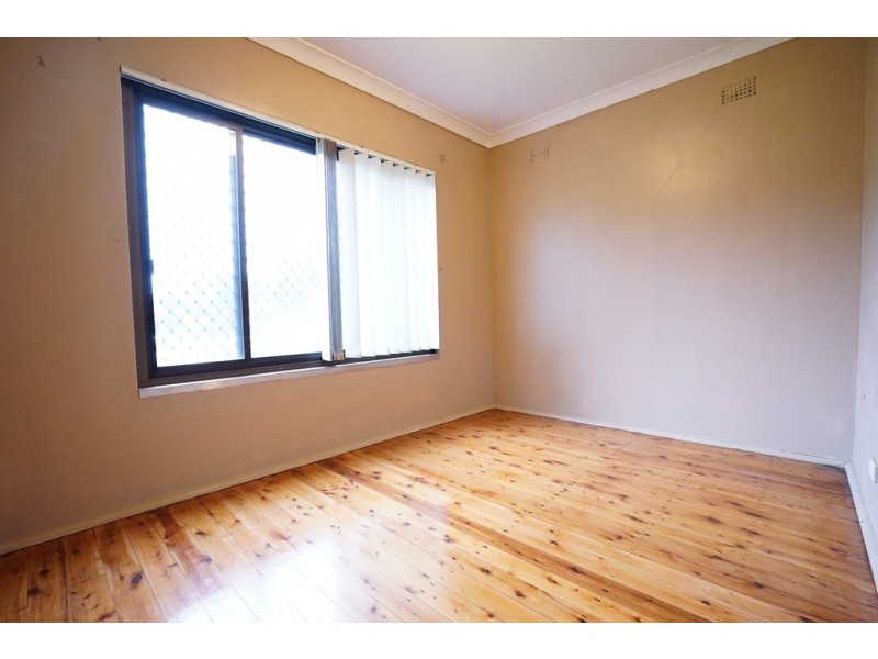 1/4 Cobden Street, Belmore NSW 2192