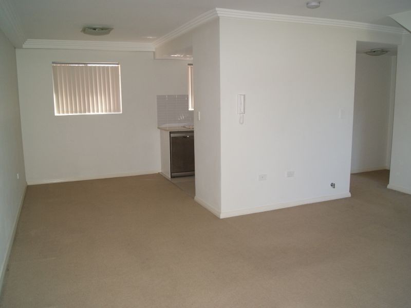 3/50-54 Third Ave, Campsie NSW 2194