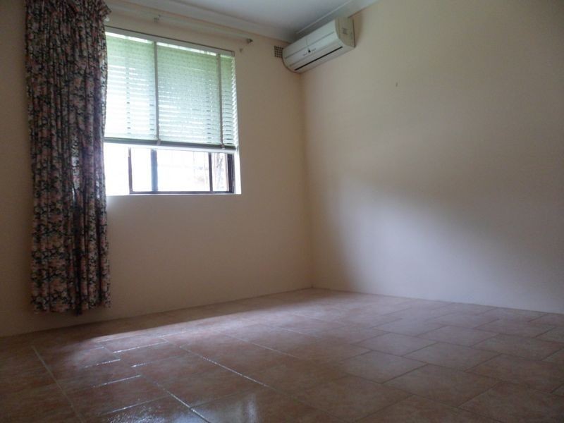 4/10 First Avenue, Campsie NSW 2194