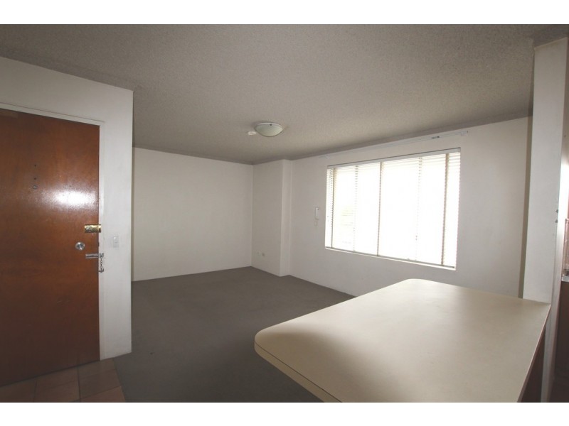 24/2-4 London Street, Campsie NSW 2194