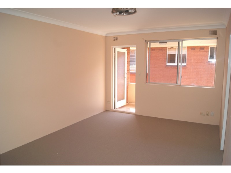 6/8 Beaumont Street, Campsie NSW 2194