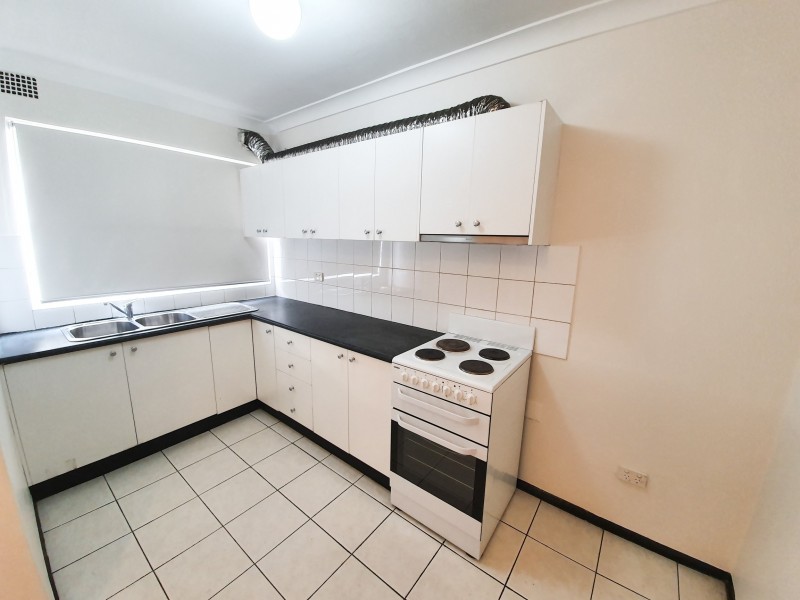 2/383 Beamish Street, Campsie NSW 2194