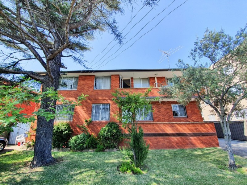 1/68 Amy Street, Campsie NSW 2194