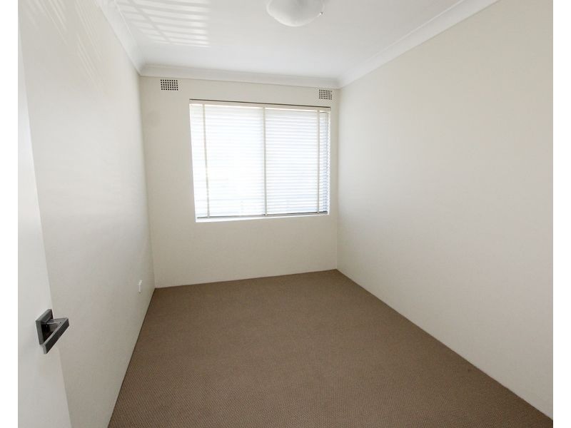 4/24 Mckern Street, Campsie NSW 2194