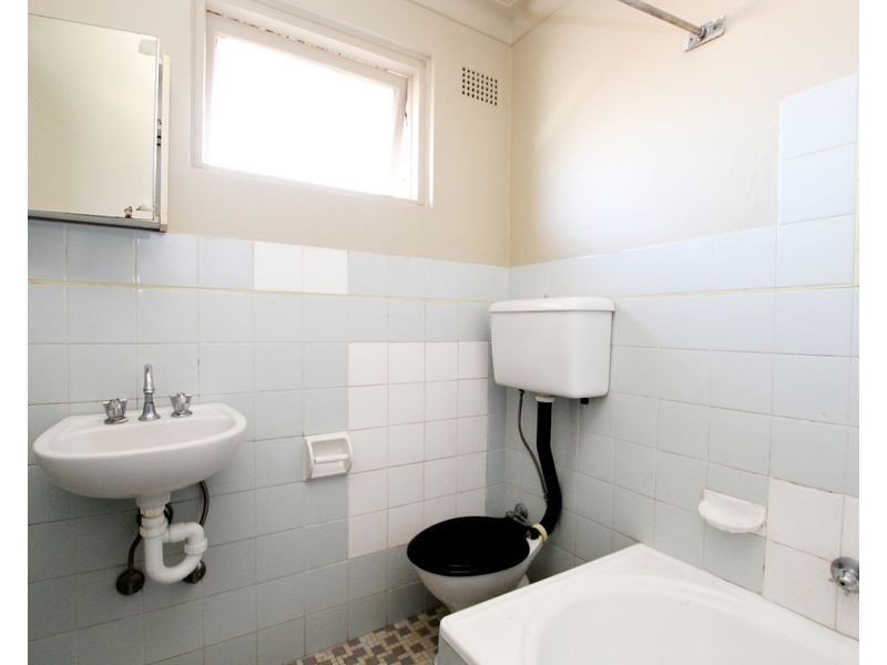 6/29 Fore Street, Canterbury NSW 2193