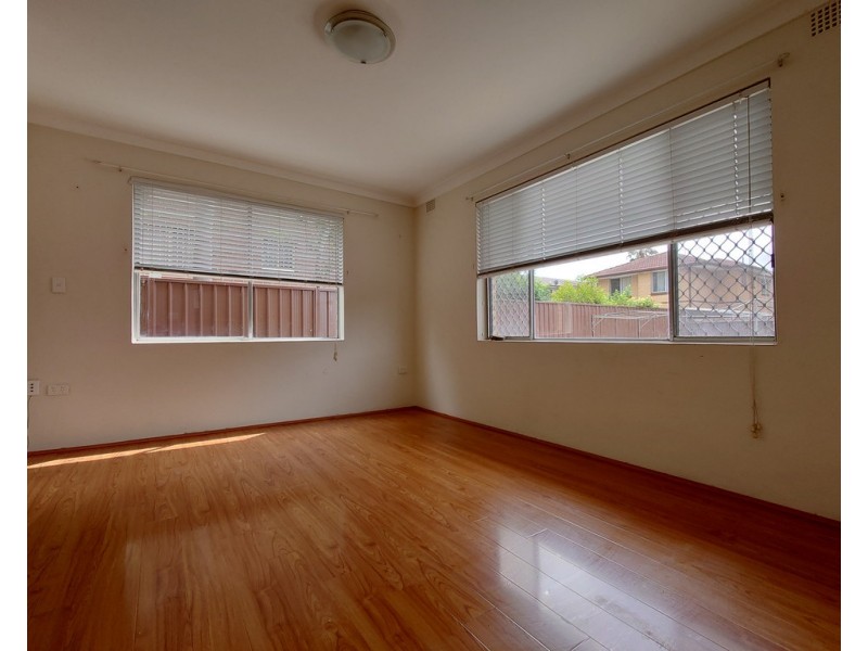 5/10 North Parade, Campsie NSW 2194