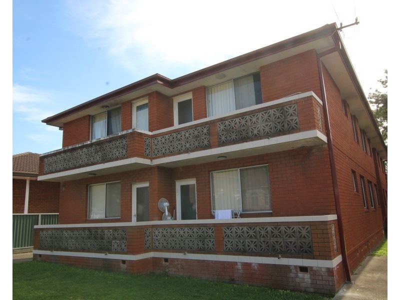 6/81 Frederick Street, Campsie NSW 2194