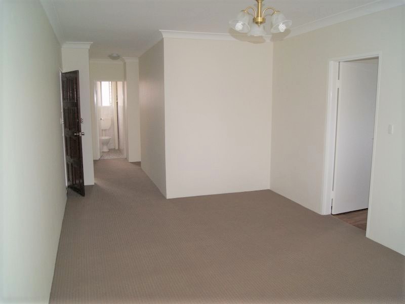 6/24 Mckern Street, Campsie NSW 2194