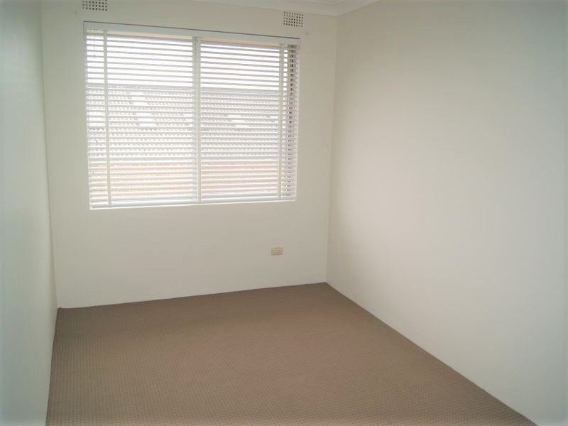 6/24 Mckern Street, Campsie NSW 2194
