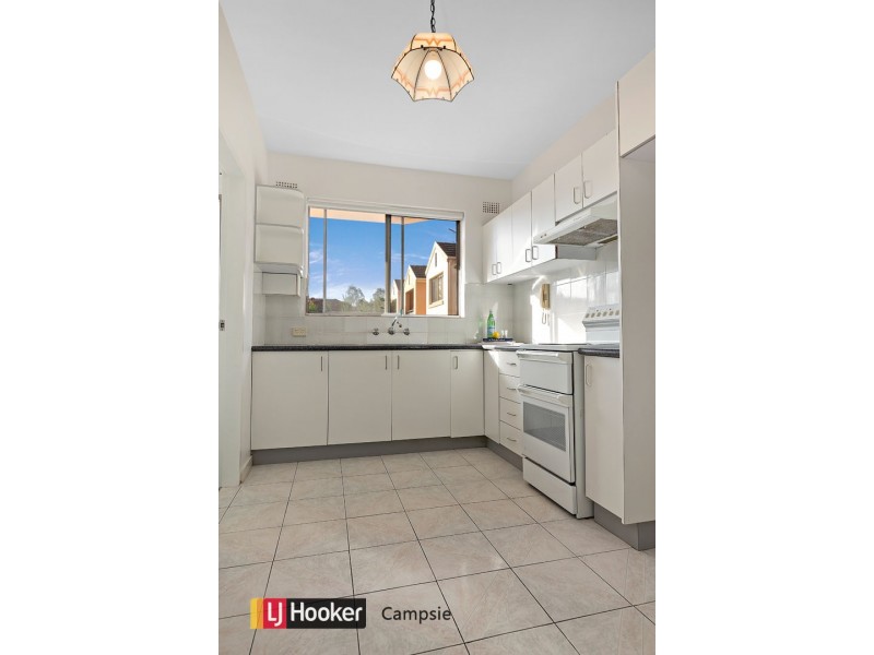 2/66 Second Avenue, Campsie NSW 2194