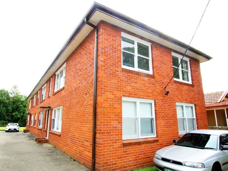 5/12 Fourth Avenue, Campsie NSW 2194