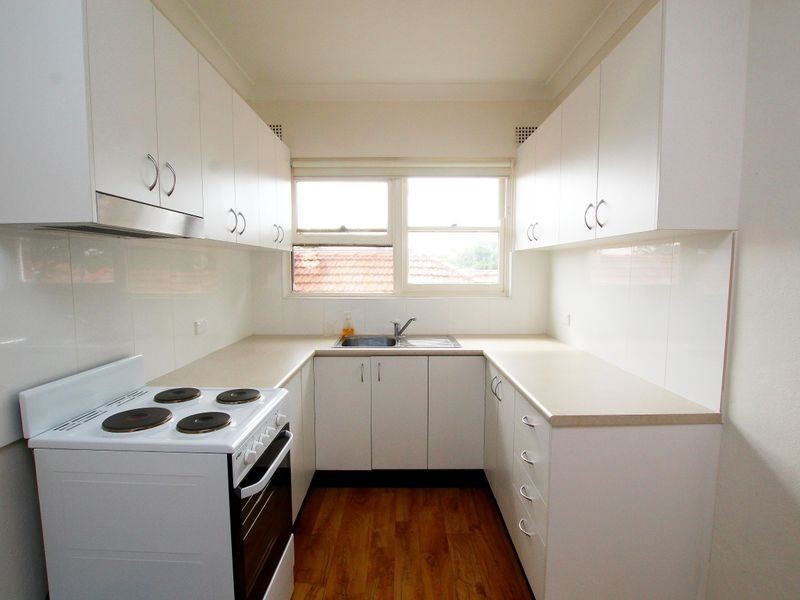 5/12 Fourth Avenue, Campsie NSW 2194