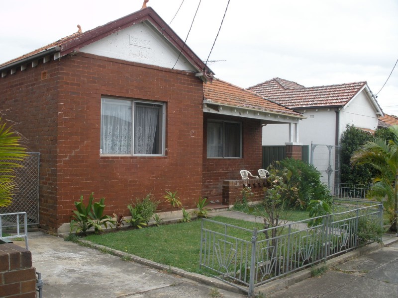 34 Oxford St, Belmore NSW 2192
