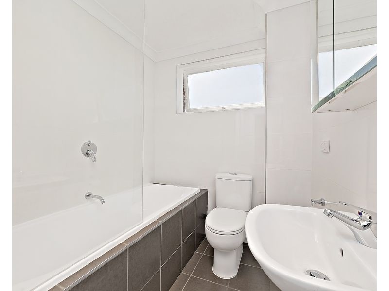 7/6 Hill Street, Campsie NSW 2194