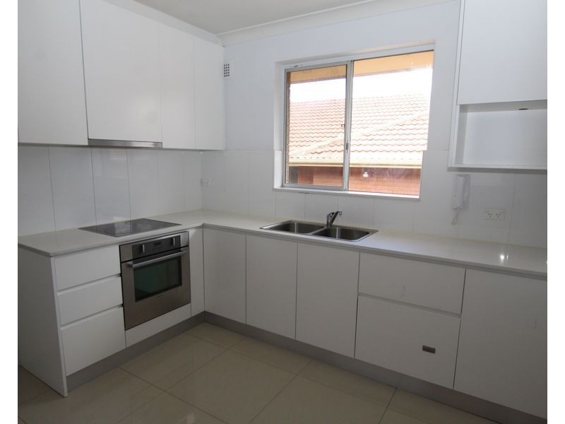 4/51 Bexley Rd, Campsie NSW 2194