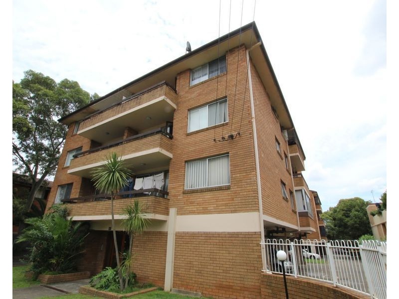 10/23 CAMPSIE ST, Campsie NSW 2194
