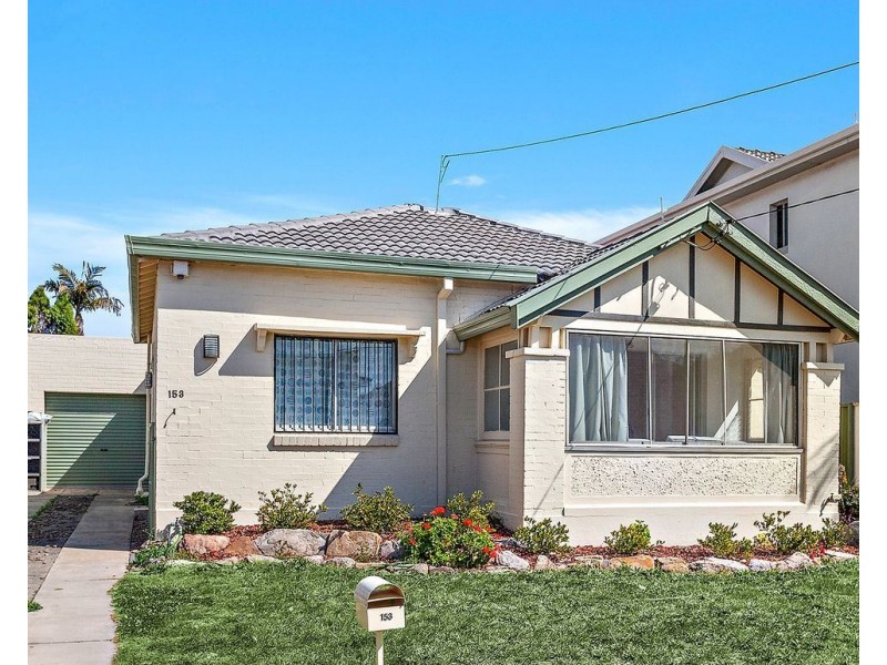 153 Carrington Avenue, Hurstville NSW 2220