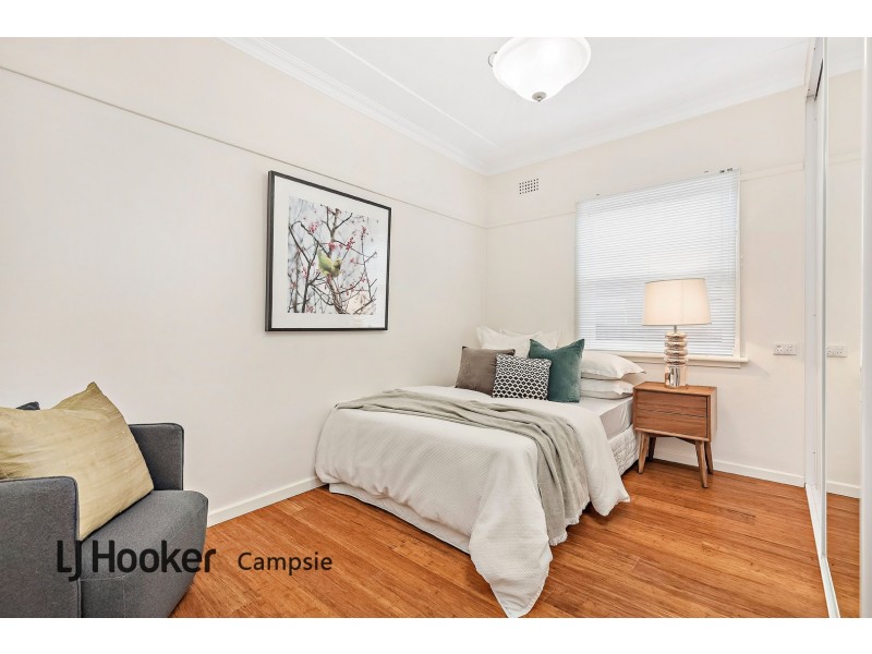 39 Proctor Ave, Kingsgrove NSW 2208