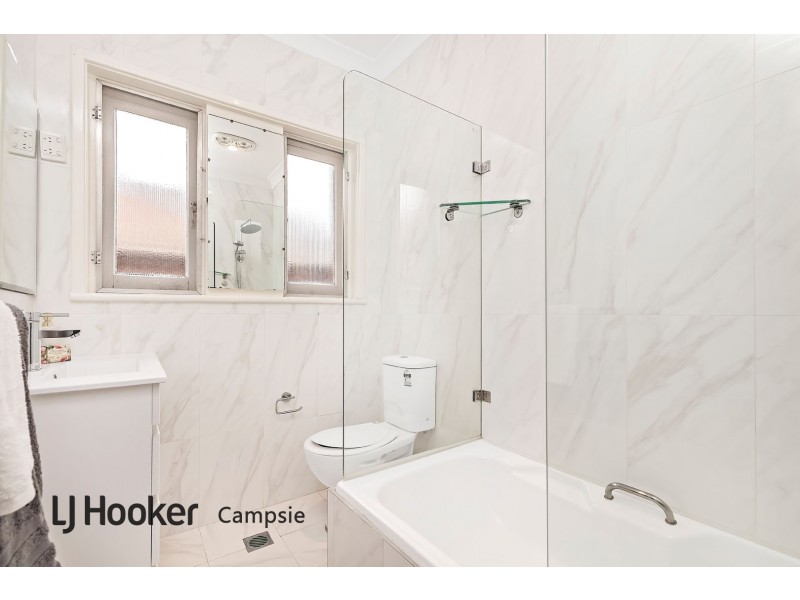 39 Proctor Ave, Kingsgrove NSW 2208