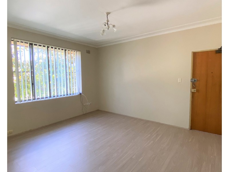 4/54 McKern Street, Campsie NSW 2194