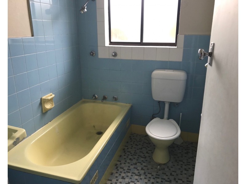 4/54 McKern Street, Campsie NSW 2194