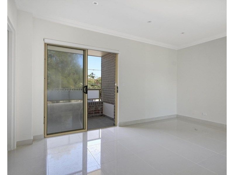 1/16 Nicholas Avenue, Campsie NSW 2194