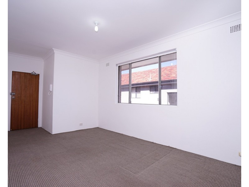 3/37 Fletcher Street, Campsie NSW 2194