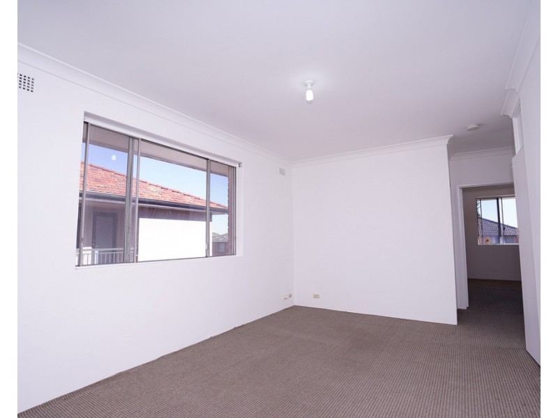 3/37 Fletcher Street, Campsie NSW 2194