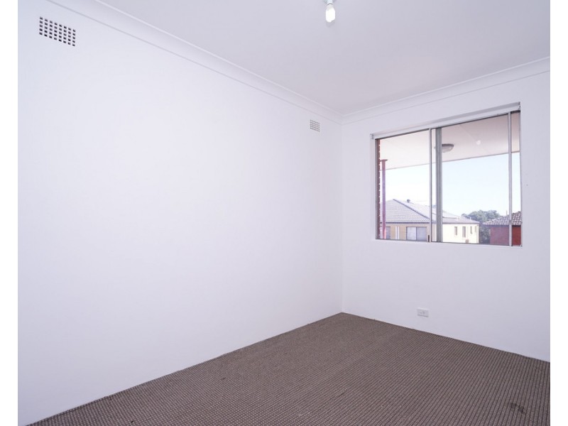 3/37 Fletcher Street, Campsie NSW 2194