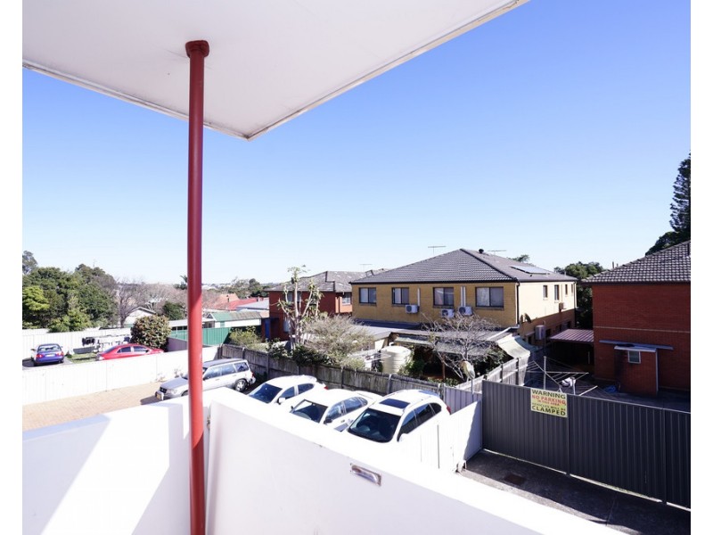 3/37 Fletcher Street, Campsie NSW 2194