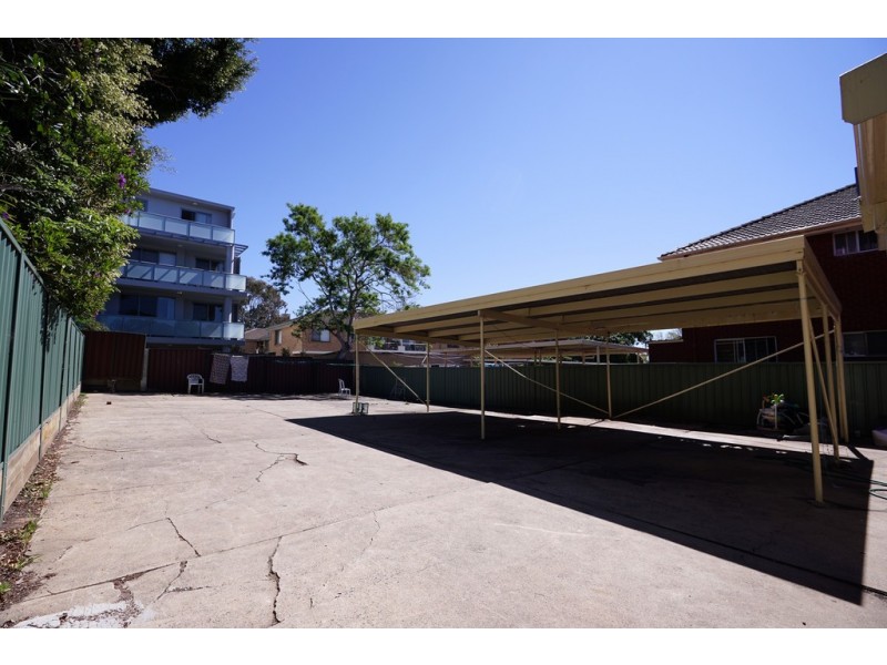 3/41 Loch Street, Campsie NSW 2194