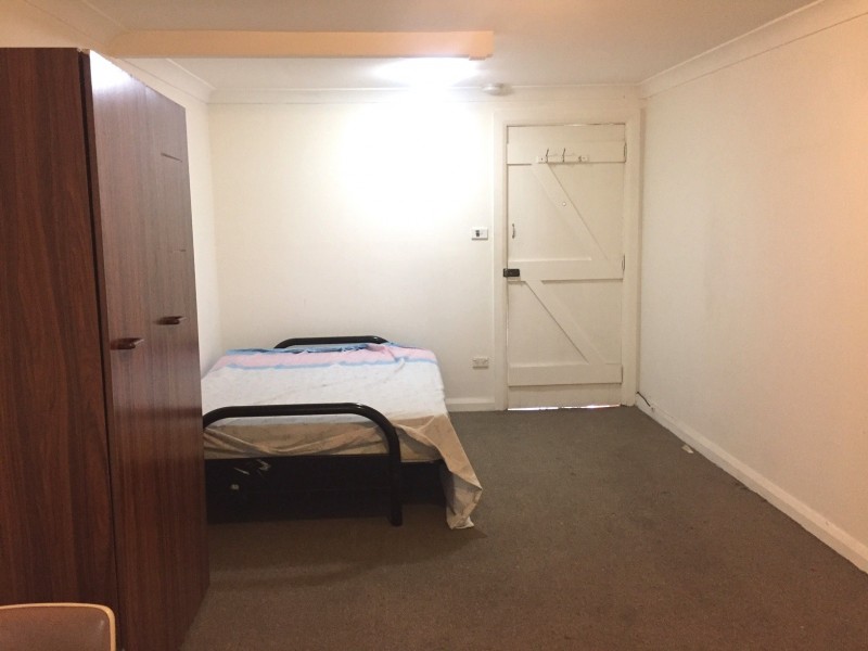 1A Lundy Avenue, Kingsgrove NSW 2208