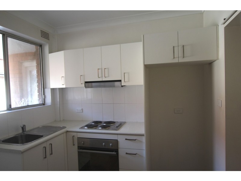 4/41 Fletcher Street, Campsie NSW 2194