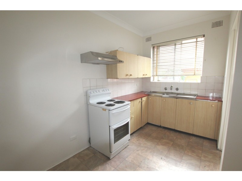 1/31 Fletcher Street, Campsie NSW 2194