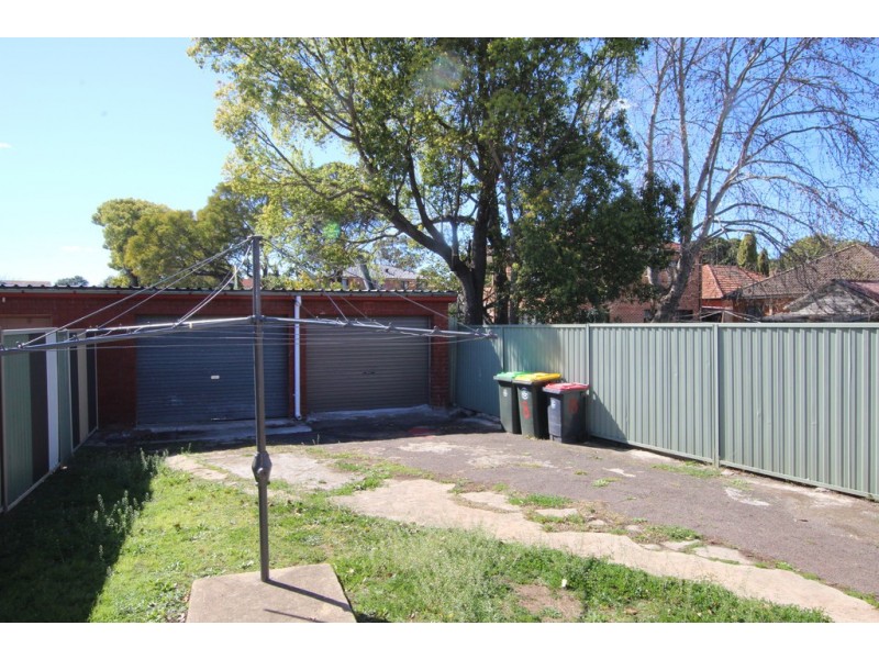 8/131A Campsie Street, Campsie NSW 2194