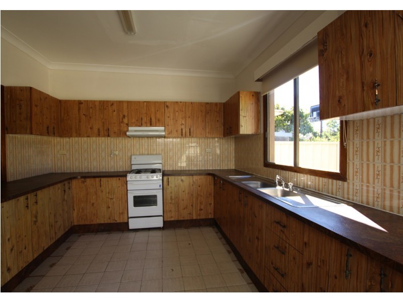 4 Moore street, Campsie NSW 2194