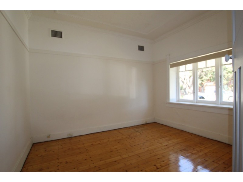 4 Moore street, Campsie NSW 2194