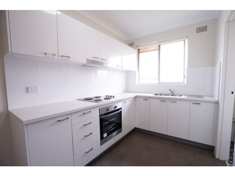 4/4 Oswald Street, Campsie NSW 2194