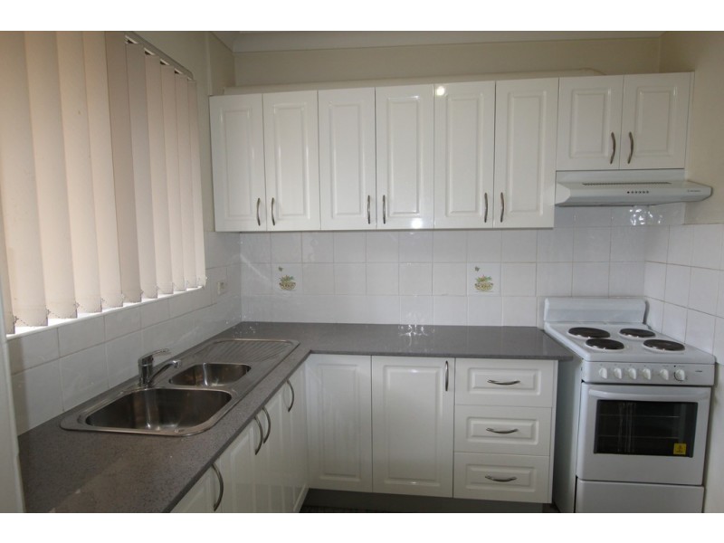 1/27 Dryden St, Campsie NSW 2194