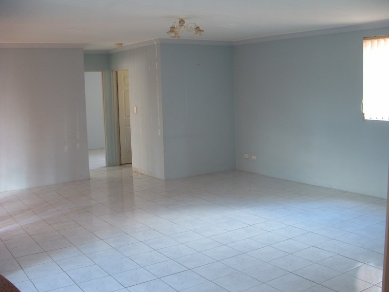 3/7 Seventh Ave, Campsie NSW 2194