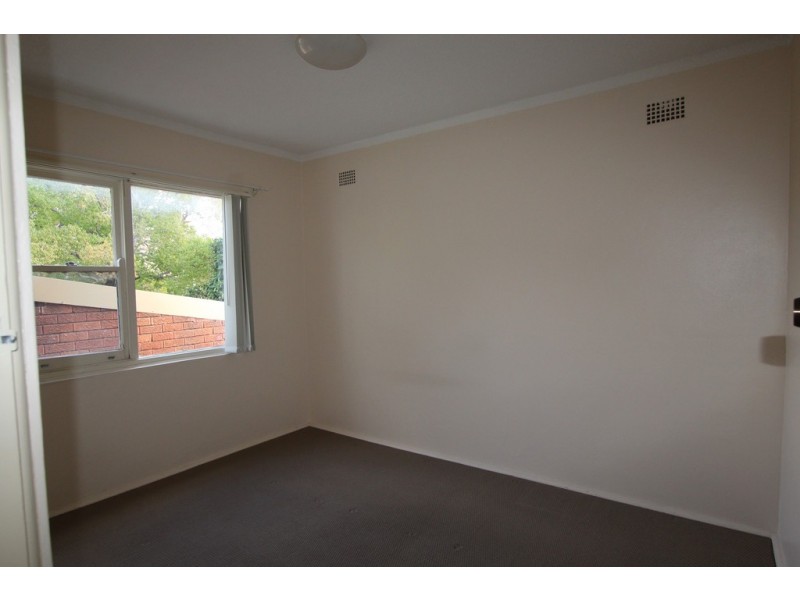 4/11 Ferguson Avenue, Wiley Park NSW 2195
