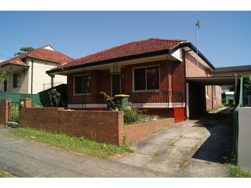 11 Evaline St,, Campsie NSW 2194