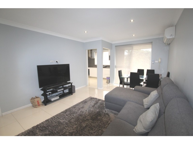 23/7 Myers Street, Roselands NSW 2196