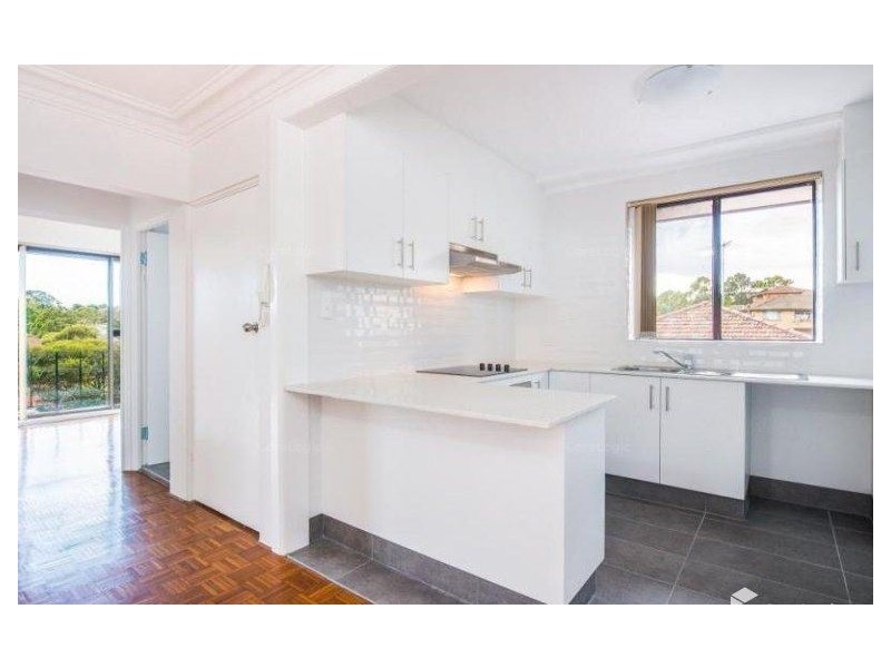3/32 Glen Street, Marrickville NSW 2204