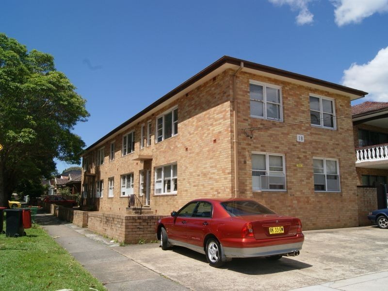 7/18 Eighth Avenue, Campsie NSW 2194