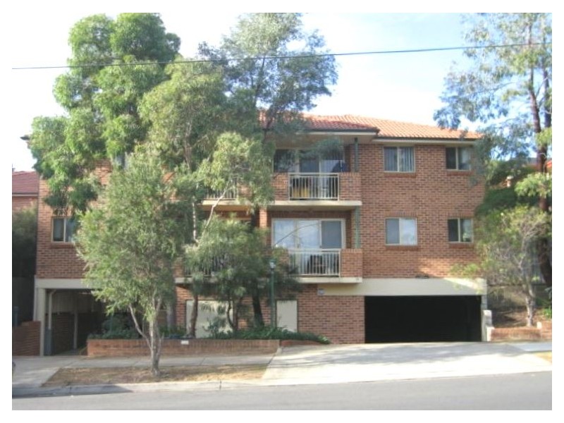 13/29 Good Street, Westmead NSW 2145