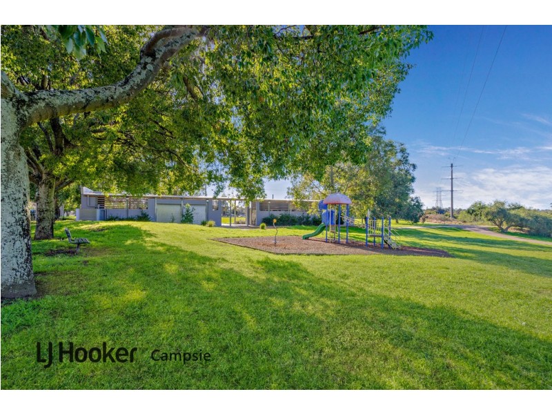 77 Balmoral Avenue, Croydon Park NSW 2133