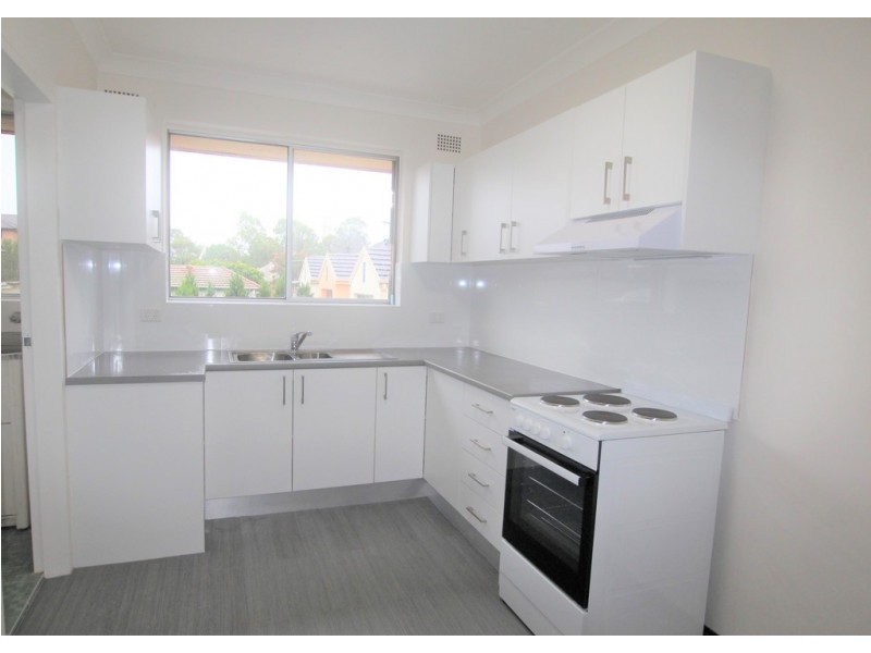 8/66 Second Avenue, Campsie NSW 2194