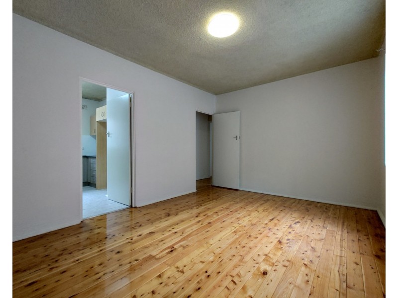 1/41 Loch Street, Campsie NSW 2194