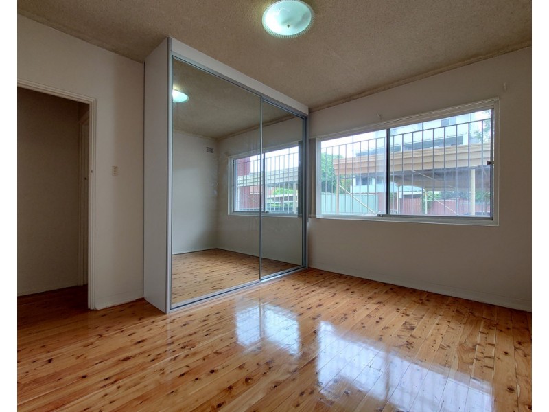 1/41 Loch Street, Campsie NSW 2194